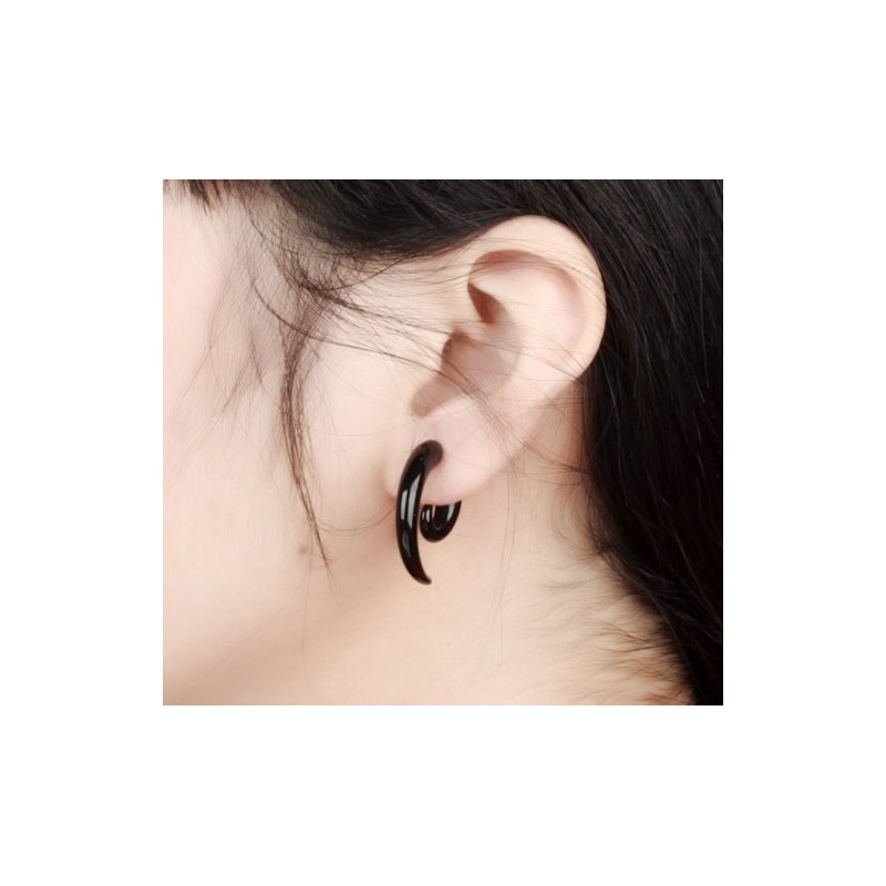 Boucles d'oreilles noires de forme recourbée en 2 parties qui se vissent